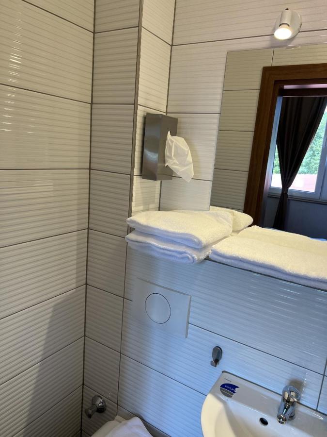 Hotel Pasa Paradies Kostenlose Parkplaetze هاناو الماين المظهر الخارجي الصورة